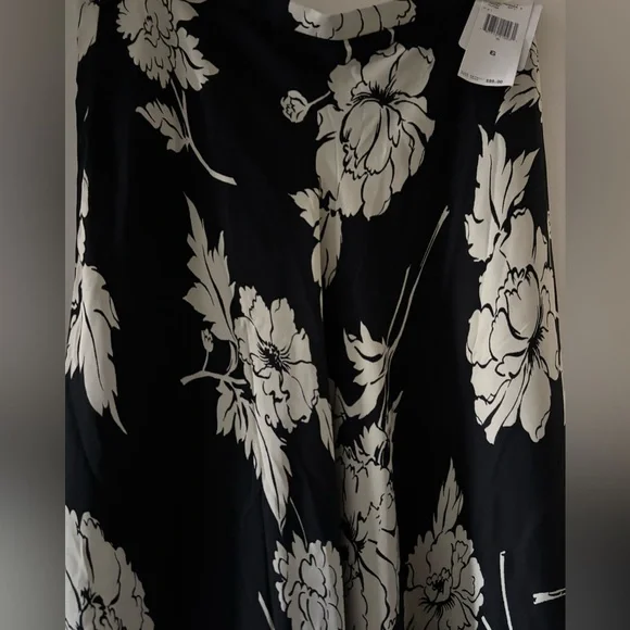 SILK Jones New York Black and Cream Floral Dress - Picture 4 of 10